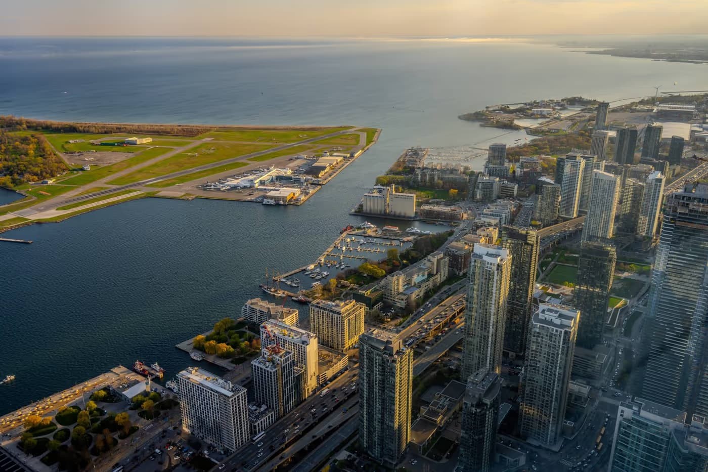 Doug Ford’un Toronto sahili planları tartışma yarattı