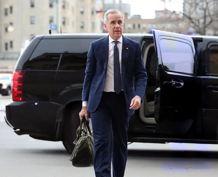 KANADA HÜKÜMETİNİN AKARYAKIT VERGİSİ İNDİRİMİ BÜTÇEYE 2.4 MİLYAR DOLAR YÜK GETİRECEK