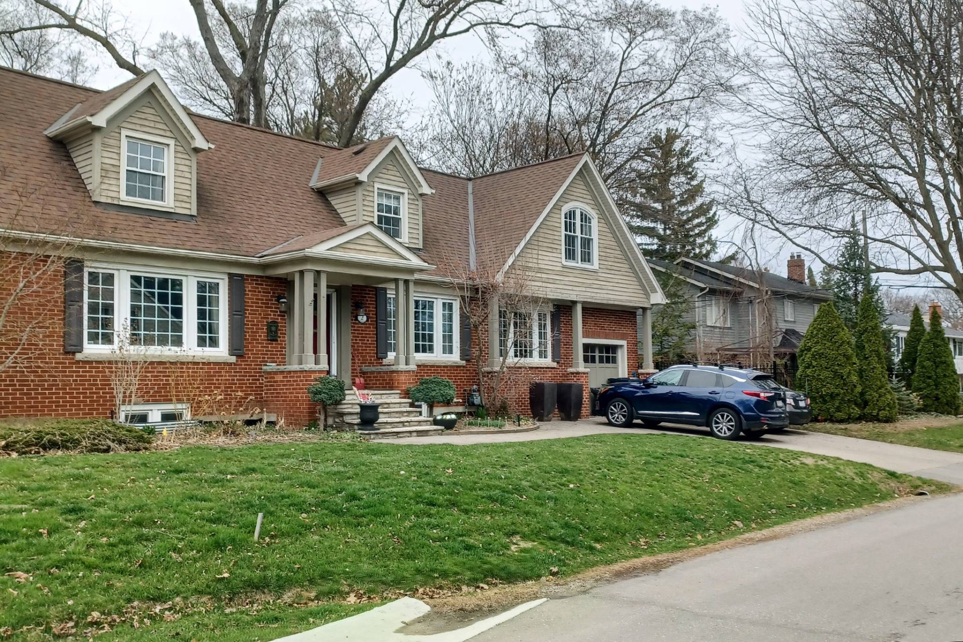 Toronto’da Ev Almak İçin Gerekli Asgari Maaş: Şok Edici Yükseliş