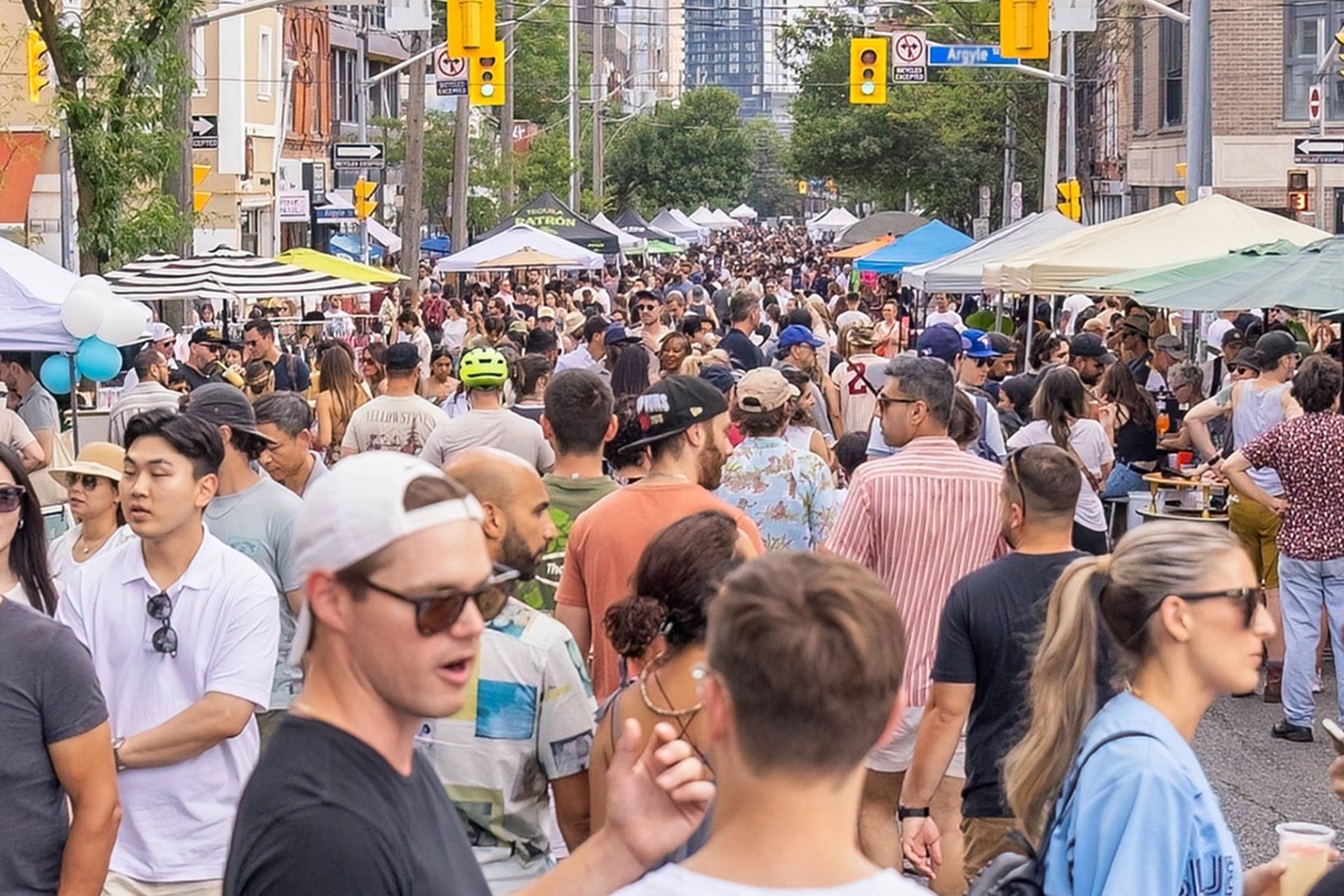 Toronto’da Kanada Günü’ne Özel Sokak Festivali