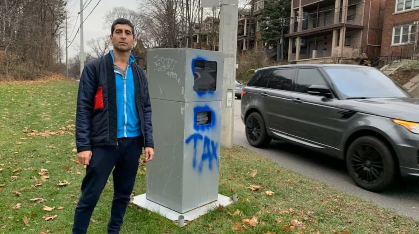 Toronto’da En Çok Ceza Kesen Hız Kamerası Beş Ayda Dördüncü Kez Tahrip Edildi