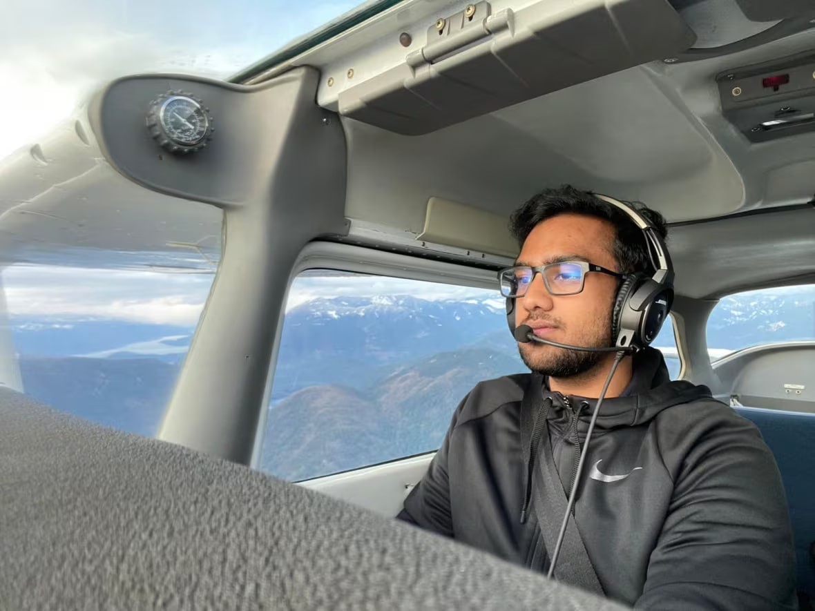 Deer Lake Uçak Kazasında Hayatını Kaybeden Genç Pilotun Ailesi Hindistan’da Yasta