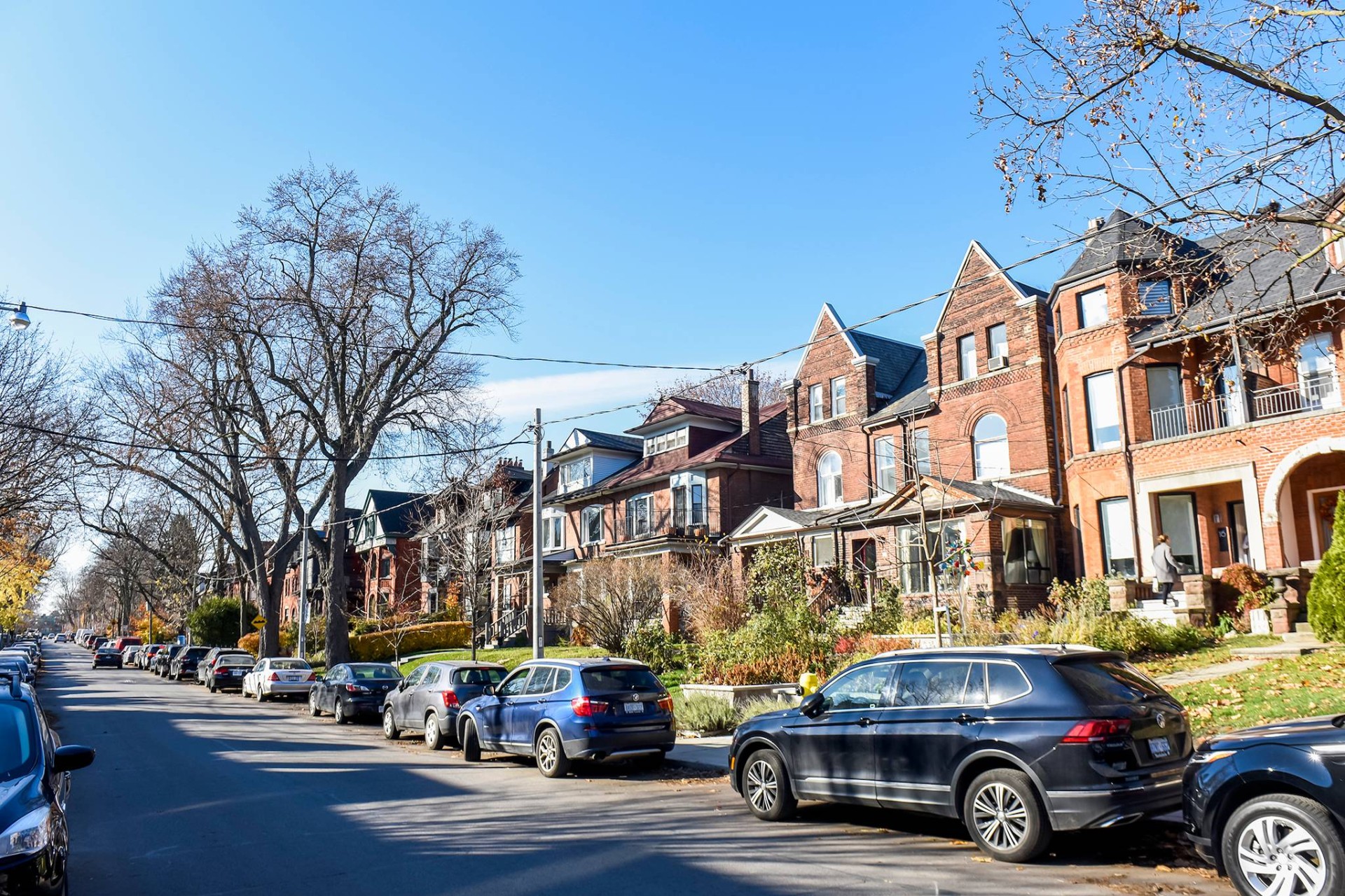 Oshawa Şehir Merkezinde Artan Evsizlik ve Madde Kullanımı İşletmeleri Zor Durumda Bırakıyor