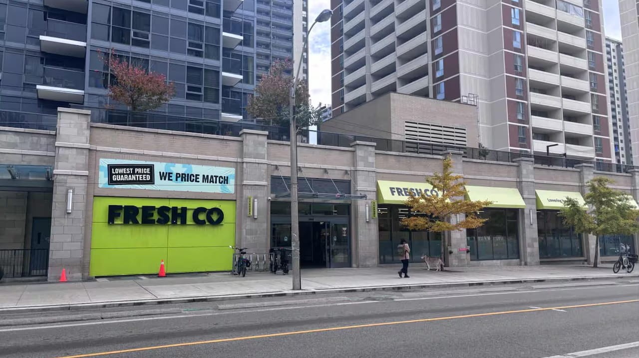 Toronto’da FreshCo Kasiyerlerinin Vücut Kamerası Kullanımı Güvenlik ve Gizlilik Tartışması Yarattı