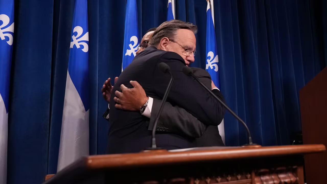 Quebec’te Bakan İstifası: Doktorlara Yönelik Yasa Krizi, Siyaseti Sarstı