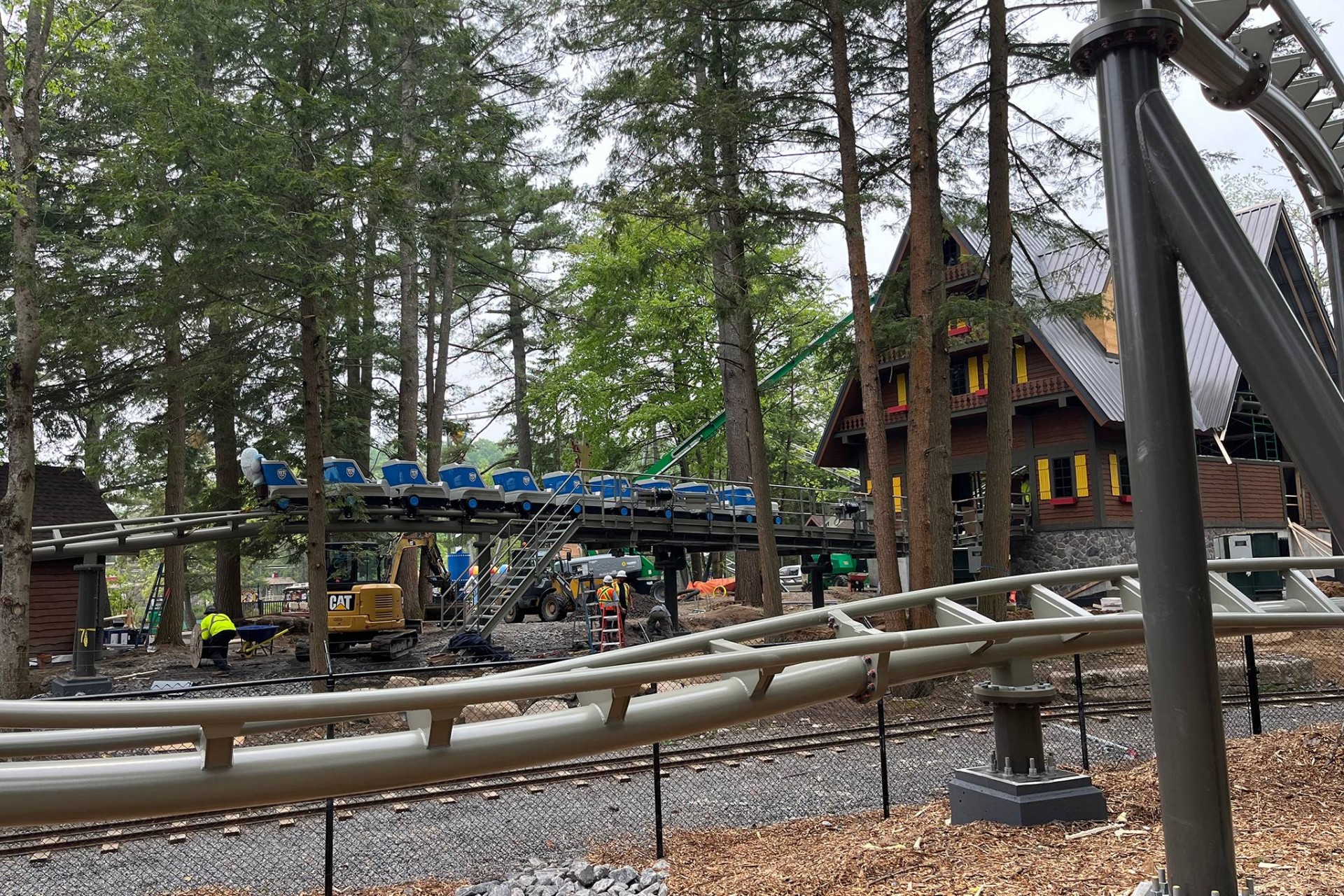 Santa’s Village, Ontario’da Yıl Boyunca Açık Kalacak Yeni Bir Hız Treni Açıyor